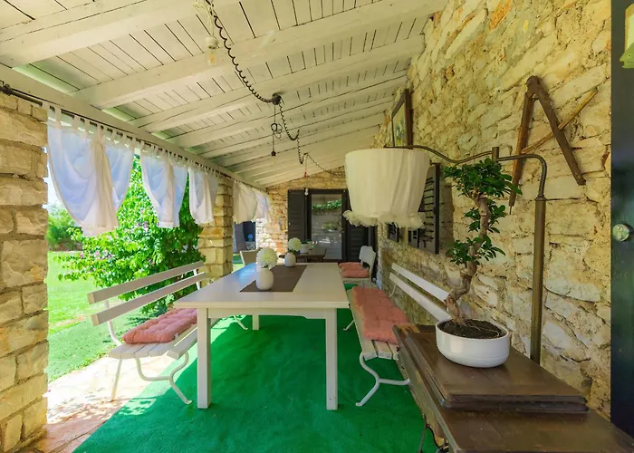 Moira By Interhome Villa Umago